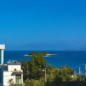 Four Seasons Apartment Ksamil